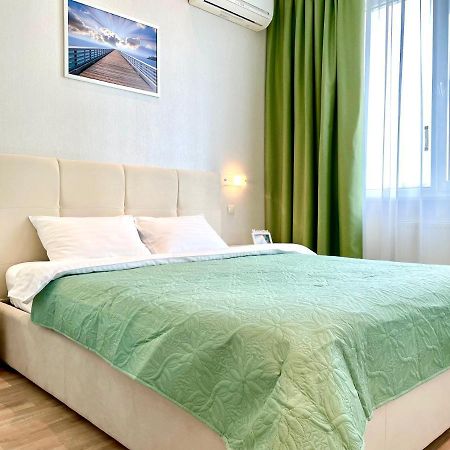 Navit Luxury Apartments With Breakfast Near The Railway Station, The City Center And The Park Kiev Luaran gambar