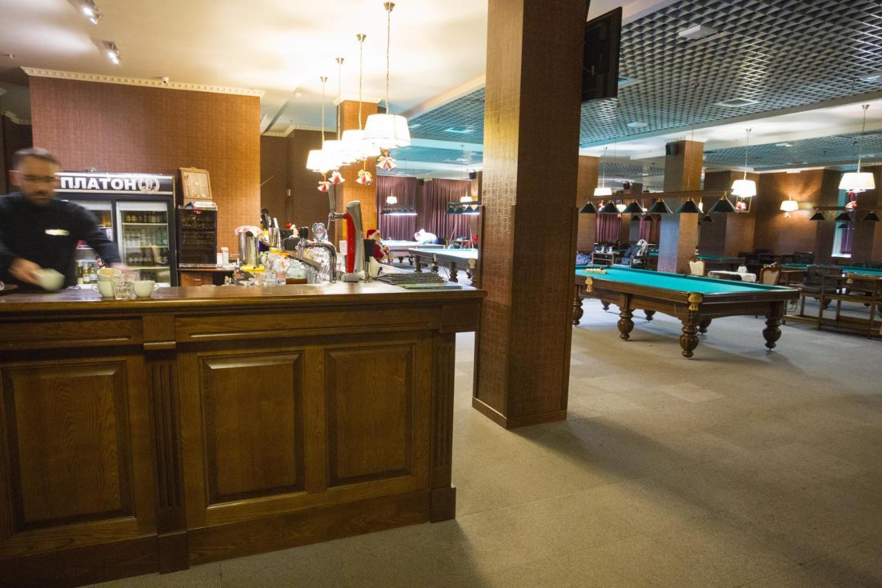 Navit Luxury Apartments With Breakfast Near The Railway Station, The City Center And The Park Kiev Luaran gambar